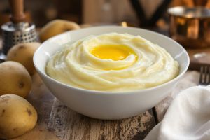 Recette Purée de Joël Robuchon enfin révélée (le secret bluffant étape par étape)