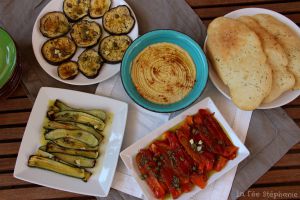 Recette Légumes en folie: 4 recettes faciles, rapides et économiques pour un apéritif vegan 100% réussi! Découvrez aussi les fameux panini italiens, deliziosi!