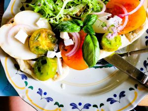 Recette Tartine de pesto et légumes