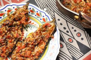 Recette Pourquoi cette recette d’aubergines farcies du Levant devient virale parmi les gourmands