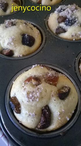 Recette Muffins complets aux dattes et figues