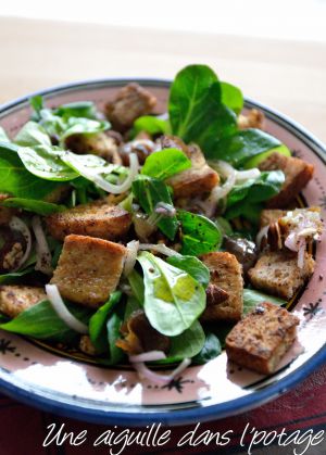 Recette Salade de mâche au sumac, dattes et amandes