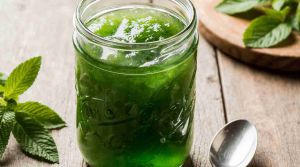 Recette Canning Mint Jelly – Traditional Herb Recipe