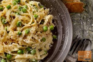 Recette Pâtes crémeuses aux petits pois: Un délice simple et réconfortant