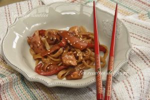 Recette Nouilles sautées au poulet