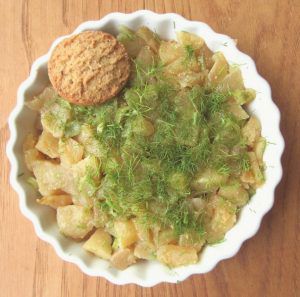 Recette Tarte aux pommes et fenouils confits avec fond en biscuits au fenouil de la gamme Avec plaisir de Leroux