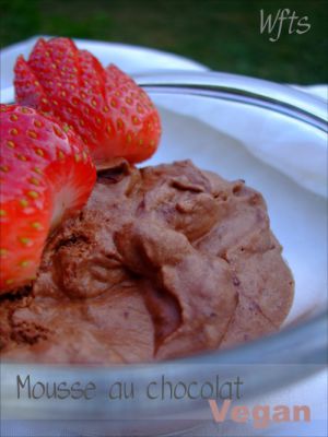 Recette Mousse au chocolat vegan (pas d’œuf, pas de lactose, même pas de fruit à coque)