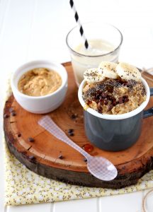 Recette Porridge beurre de cacahuètes bananes chocolat {Vegan}