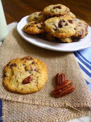 Recette Cookies aux deux chocolats, noix de pécan et fève tonka {Battle Food #30}
