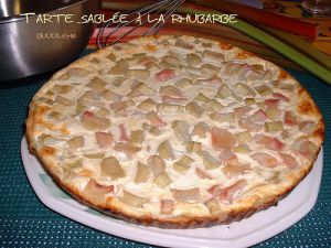 Recette Tarte sablée à la rhubarbe