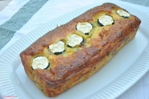 Recette Cake courgettes lardons basilic