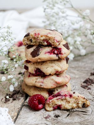 Recette Cookies vegan au chocolat et framboises (sans beurre, sans oeuf, sans lactose)