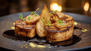 Recette Foie gras poêlé aux poires et pain d’épices