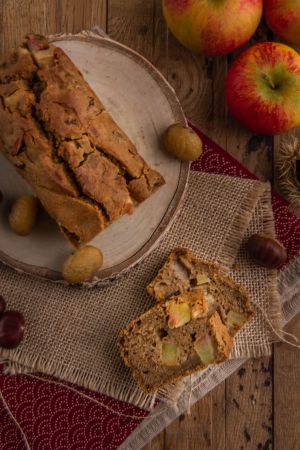 Recette Cake aux pommes, châtaignes et cannelle au petit épeautre (vegan)