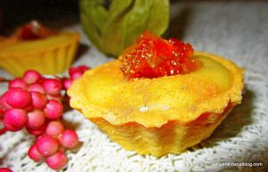 Recette Mignardises sablées à la crème frangipane, fruits confits et cannelle