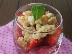 Recette Salade de fraises crumble