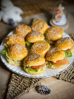 Recette Mini burgers au saumon fumé