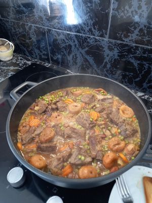Recette Tajine de bœuf aux fruits secs carotte et petits pois