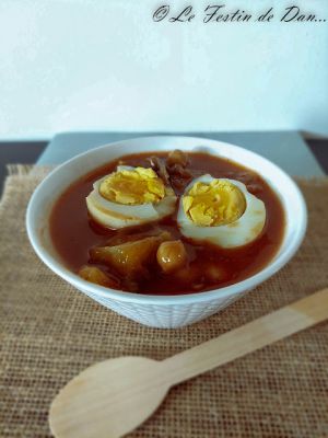 Recette Tajine d'Aubergine, Pois Chiches et Oeufs durs