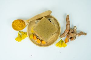 Recette What Happens to Your Skin When You Use Turmeric Soap