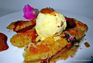 Recette Chaud froid de bananes + glace et caramel au lait de coco Vegan