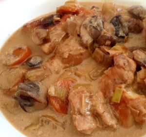 Recette Fricassée de poulet et petits légumes à la crème