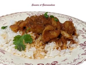 Recette Filets de poisson fondants en sauce tomate épicée