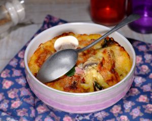 Recette Gâteau de polenta aux épinards, champignons et mortadelle (pasticciata)