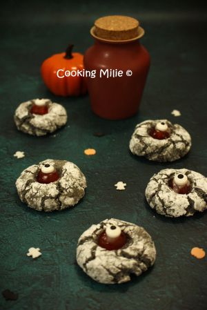 Recette Halloween #42 - Amarettis yeux de zombies