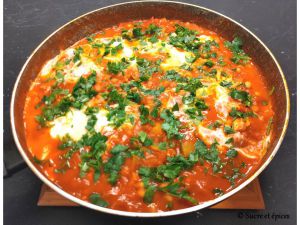 Recette Chakchouka aux haricots blancs (Shakshuka) - Recette en vidéo