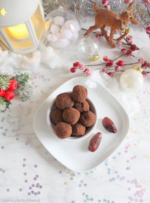 Recette { En attendant Noël } Truffes crues ou sans cuisson : chocolat, cacao et orange (vegan)