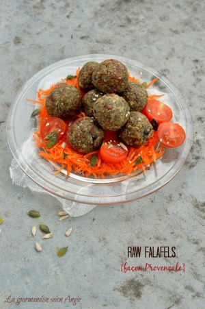 Recette Raw falafels {façon Provençale} #vegan