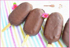 Recette Esquimaux glacés à la noisette et éclats de noix caramélisées...façon mini magnum !