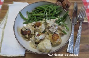 Recette Boulettes de poulet en sauce au vin blanc