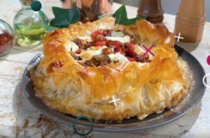 Recette Tous en cuisine avec Cyril Lignac : recette de la tarte croustillante à la mozzarella et légumes confits