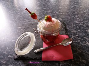 Recette Tartare de fraises à la mousse de mascarpone