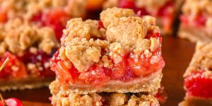 Recette Fresh Cherry Crumb Bars