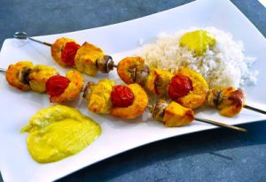 Recette Brochette de saumon, crevettes au curry
