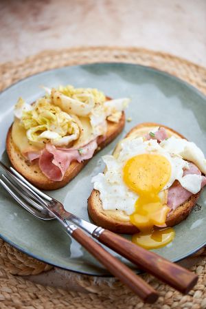 Recette Tartines chaudes jambon et raclette