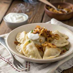 Recette Vareniki Recipe | Mennonite and Authentic Ukrainian Potato Dumplings