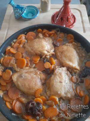 Recette Tajine de poulet aux carottes et pruneaux