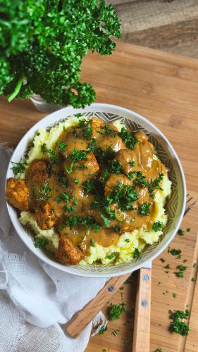 Recette Poulet sauce tomate et champignon et sa purée