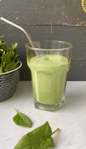 Recette Green smoothie : épinard, banane et graines de chia