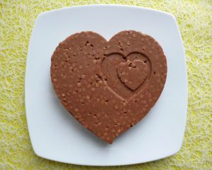 Recette Gâteau coeur végan amande chocolat coco châtaigne (hyperprotéiné, diététique, sans gluten ni oeuf ni beurre et riche en fibres)