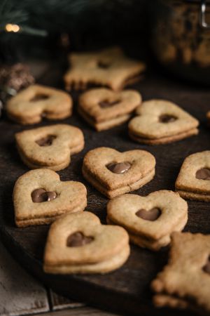 Recette Bredele 2025 : sablés à la confiture ou au chocolat
