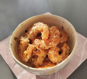 Recette Crevettes sautées parfumées au curry léger et sésame
