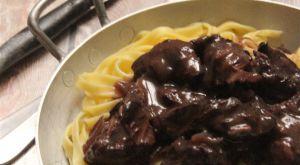 Recette Noix de joue de boeuf, sauce au vin