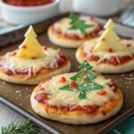 Recette Cheesy Christmas Tree Mini Pizzas – Kids Party Food