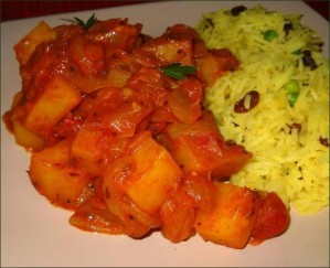 Recette Aloo tamatar : Pommes de terre aux tomates à l'indienne (recette vegan)