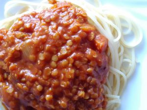 Recette #vegan spaghettis à la bolognaise de lentilles corail